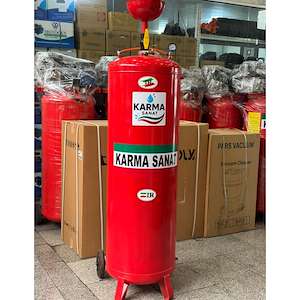 کارما صنعت (karma-sanat) تولید کننده مخزن کفپاش ۳۰۰ لیتری کارواش